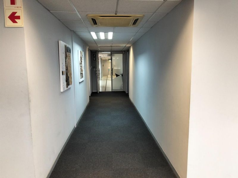 Office To Rent in Westville, Durban, KwaZulu Natal - Photo 6