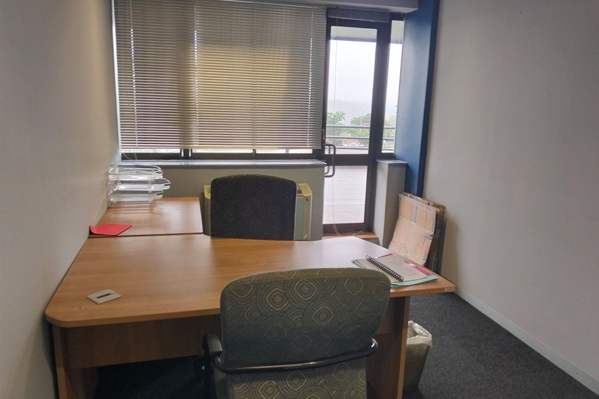 Office To Rent in Westville, Durban, KwaZulu Natal - Photo 5