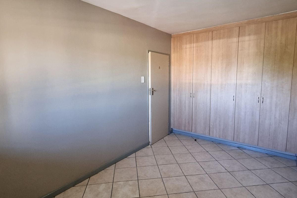 Apartment To Rent in Brits Central, Brits, North West - Photo 3
