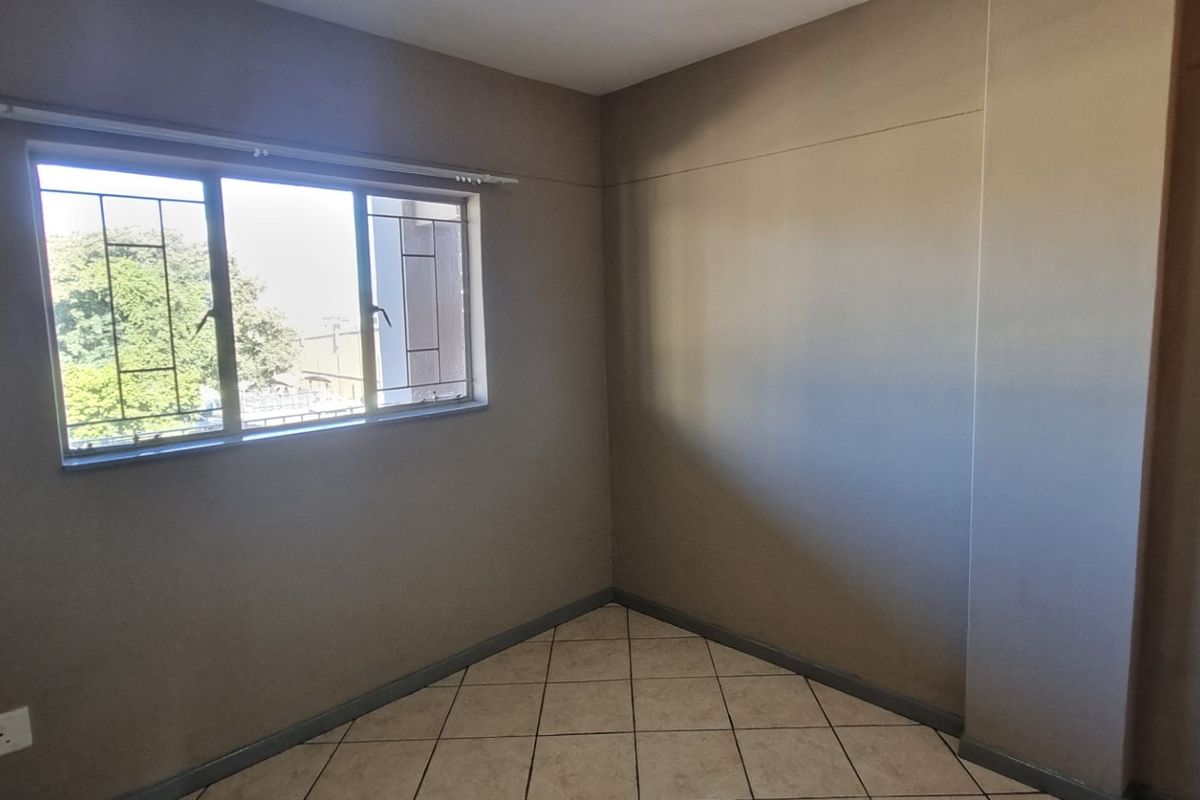 Apartment To Rent in Brits Central, Brits, North West - Photo 4