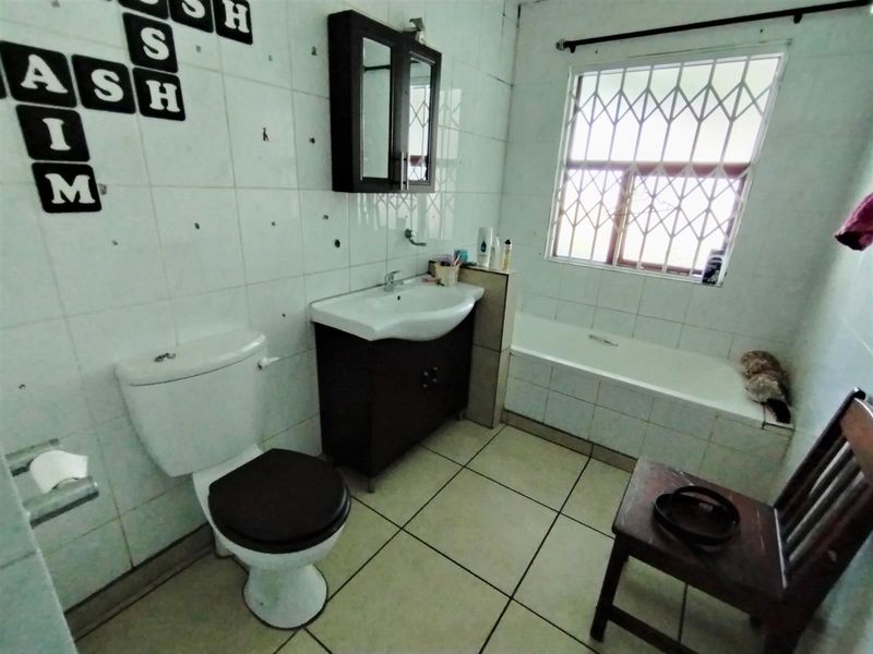 3 BEDROOM HOUSE FOR SALE IN ARBORETUM, RICHARDS BAY - Photo 6