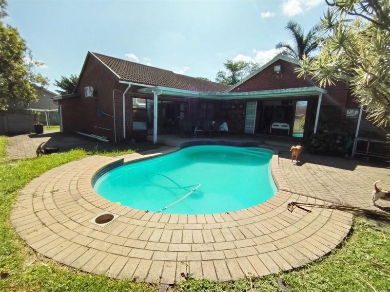 3 BEDROOM HOUSE FOR SALE IN ARBORETUM, RICHARDS BAY - Photo 2