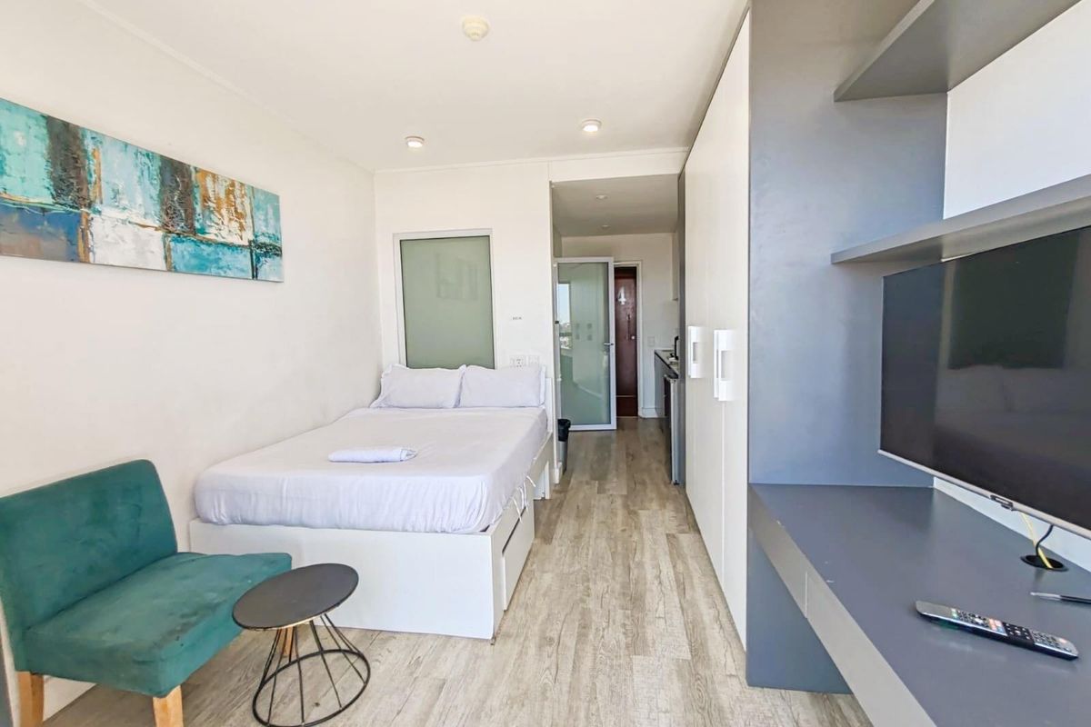 No Trasfer Duty Apartments For Sale in Woodstock, Cape Town - Photo 5