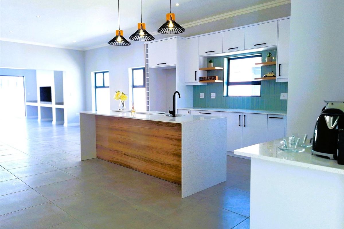 A Fresh Start by the Sea: Your New Home in Shelley Point - Photo 4