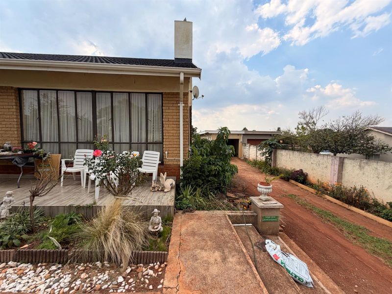 House For Sale in Signal Hill, Newcastle, KwaZulu Natal - Photo 7