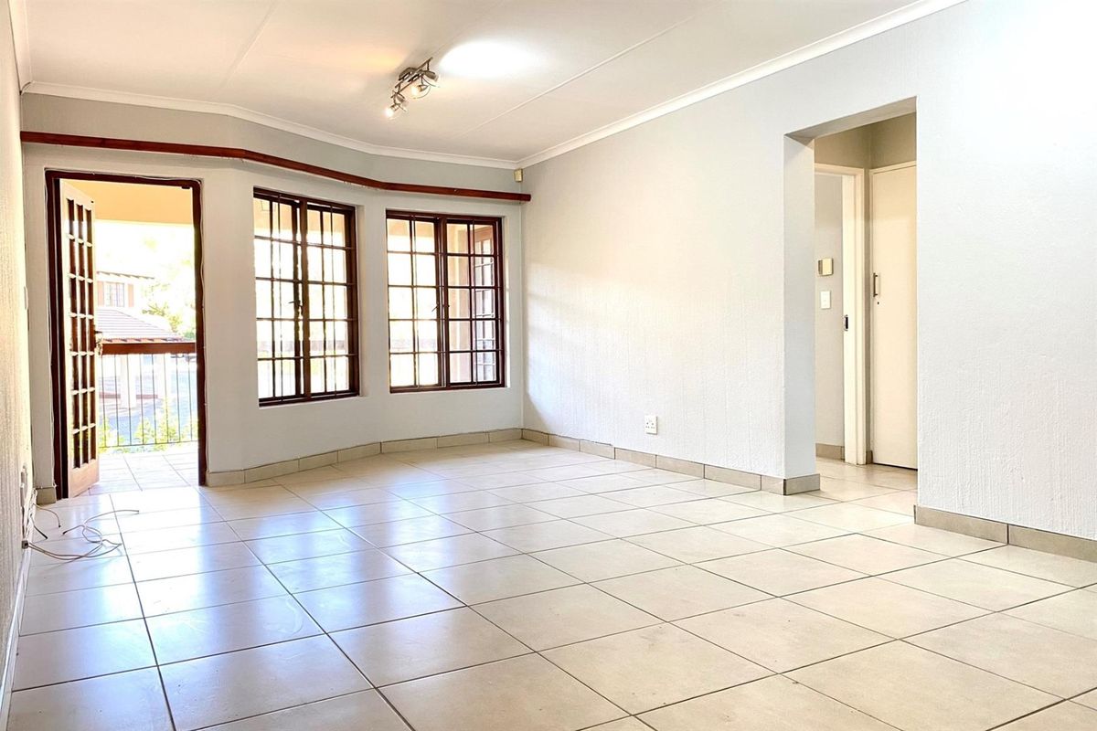 Apartment For Sale in Morningside, Sandton - Photo 2