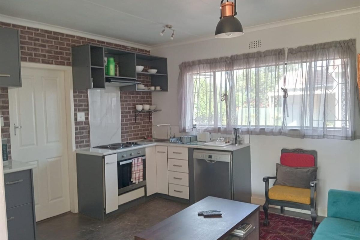 Apartment To Rent in Fairland, Randburg - Photo 3