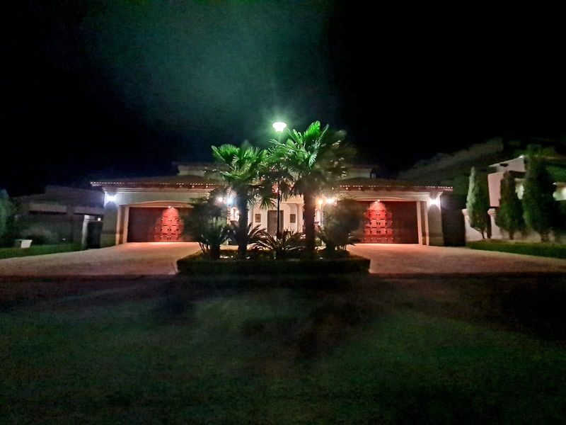 Timeless Elegance in Tuscany Estate - Luxury Living with Space, Comfort, and Sustainability - Photo 5