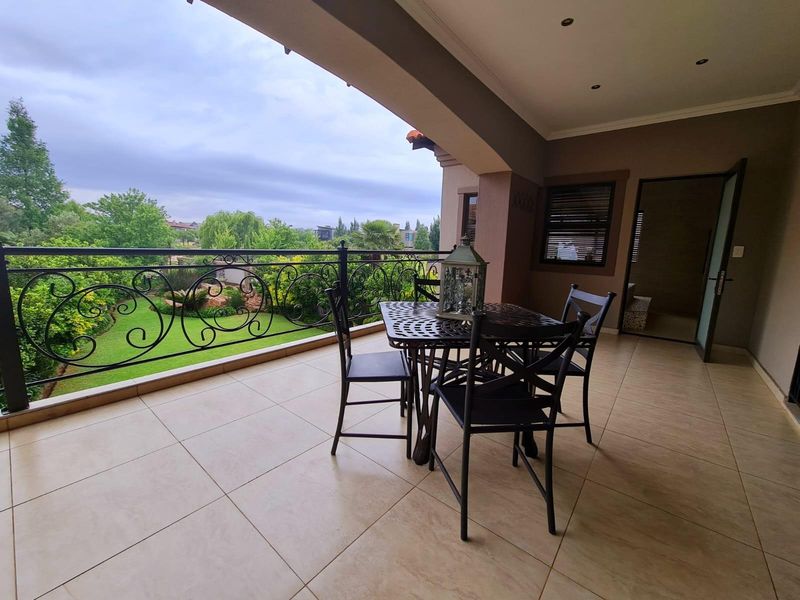 Timeless Elegance in Tuscany Estate - Luxury Living with Space, Comfort, and Sustainability - Photo 6