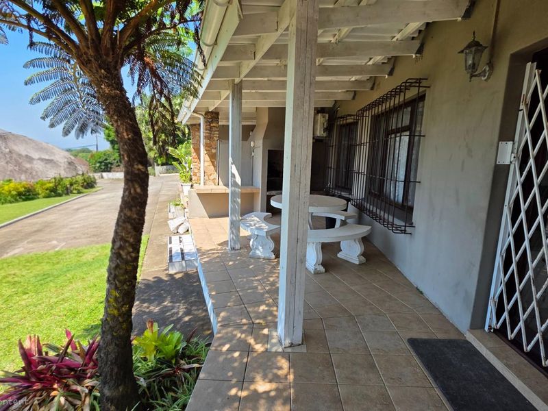 House For Sale in Margate, KwaZulu Natal - Photo 6
