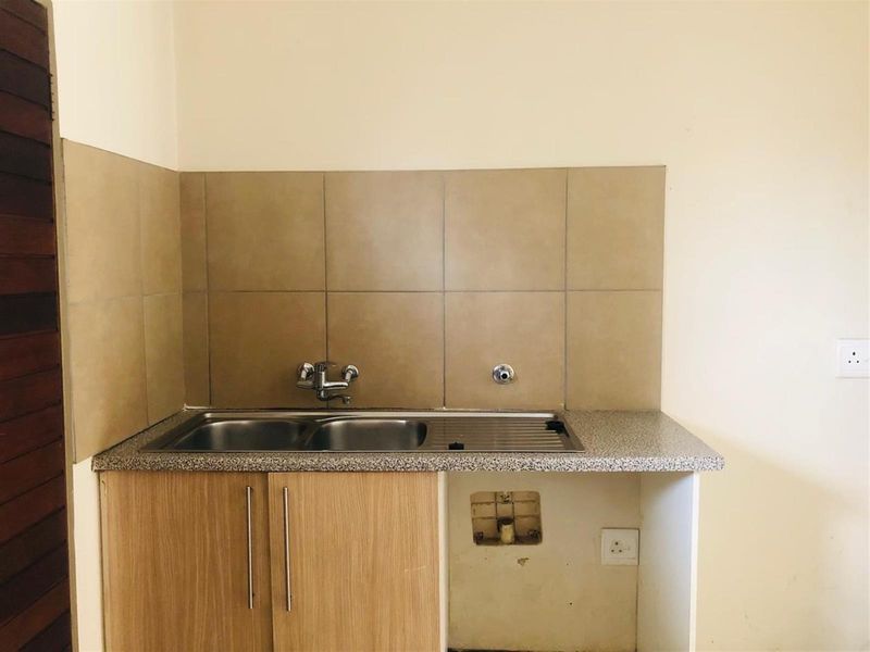 2 Bedroom,1 Bath apartment for rent in Sagewood - Photo 6