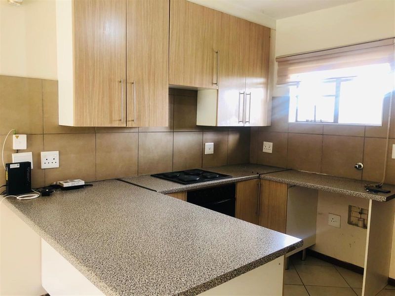 2 Bedroom,1 Bath apartment for rent in Sagewood - Photo 4