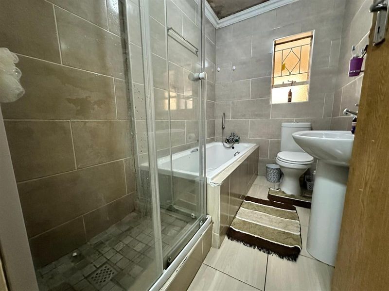 Modern 2-Bedroom Apartment in Sought-After Florida Cabanas Secure Living and Great Value - Photo 6