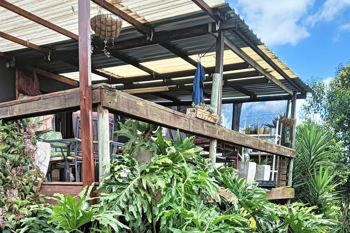 LOCATION. LOCATION. LOCATION. Multi-Dwelling Smallholding with Endless Potential - Photo 2