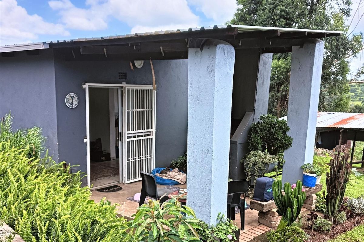 LOCATION. LOCATION. LOCATION. Multi-Dwelling Smallholding with Endless Potential - Photo 5