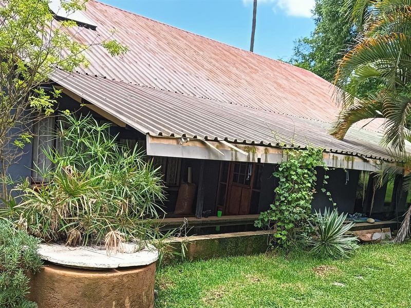 LOCATION. LOCATION. LOCATION. Multi-Dwelling Smallholding with Endless Potential - Photo 9