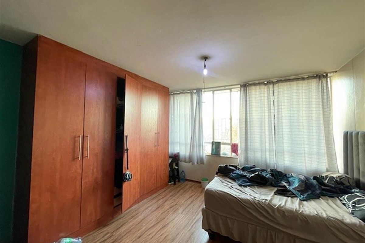 Investment Property for Sale in Sunnyside. - Photo 5