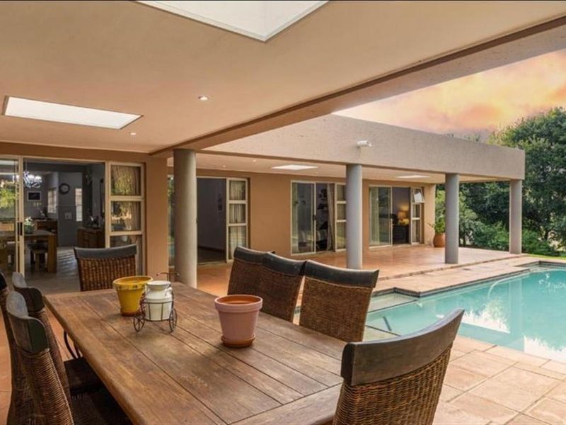 4-Bedroom House to Rent in Glenadrienne, Sandton - Photo 3