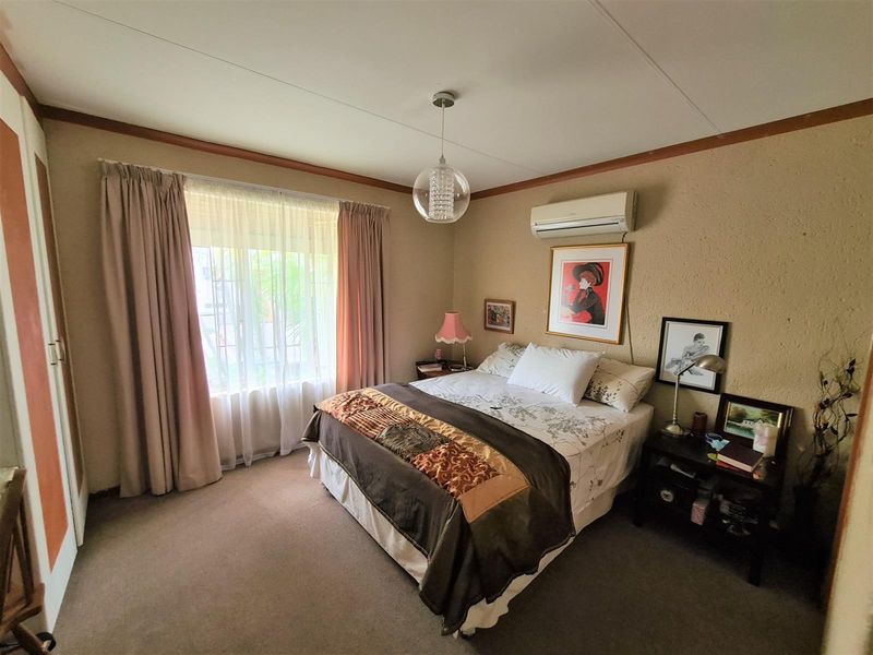 3 Bedroom Apartment in West Acres, No Transfer Duty, 2 Parking's - Photo 4