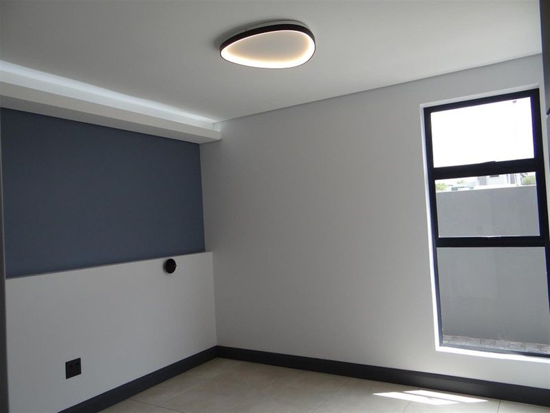 House For Sale in Fountainbrook Estate, Midstream Estate, Centurion - Photo 10