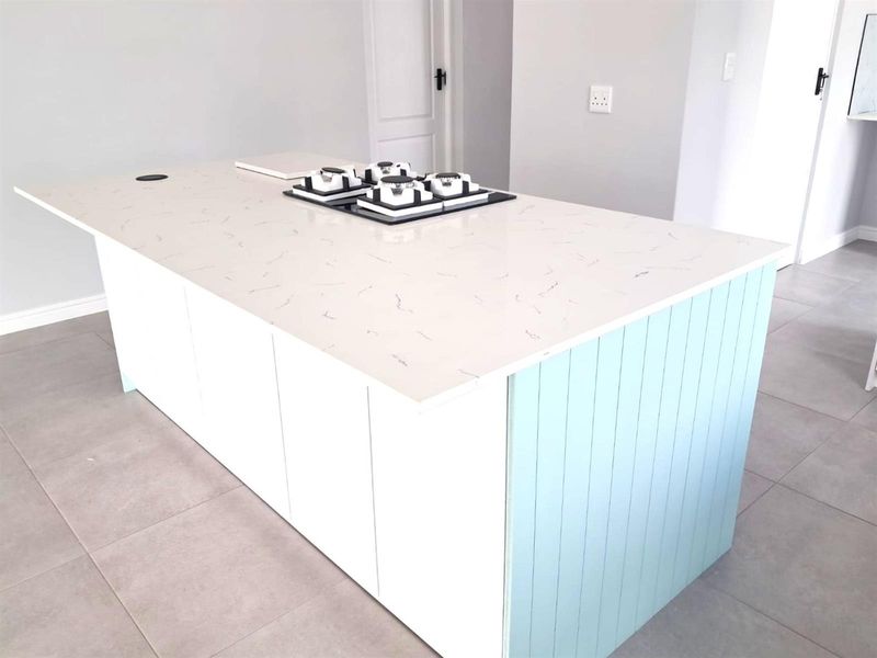 Brand New Luxury: 199.87sqm Masterpiece soon to be built. - Photo 9