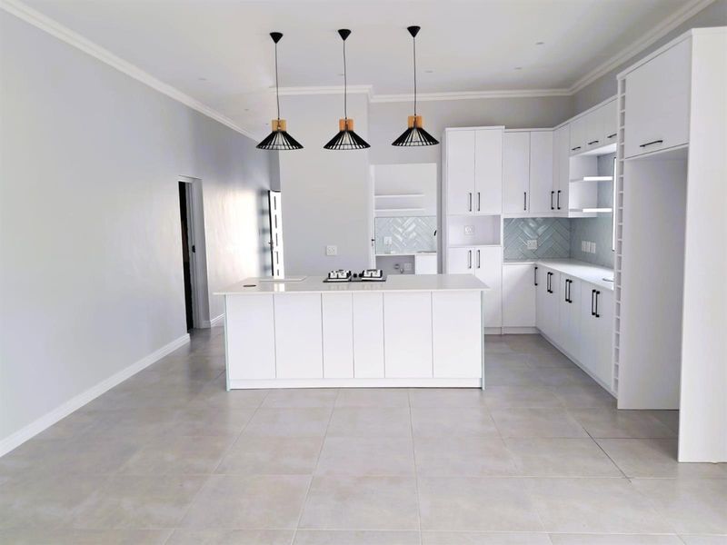 Brand New Luxury: 199.87sqm Masterpiece soon to be built. - Photo 6