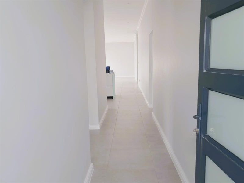 Brand New Luxury: 199.87sqm Masterpiece soon to be built. - Photo 4