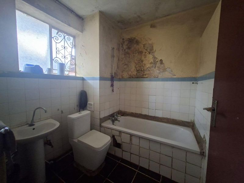 Apartment For Sale in Sunnyside, Pretoria - Photo 9