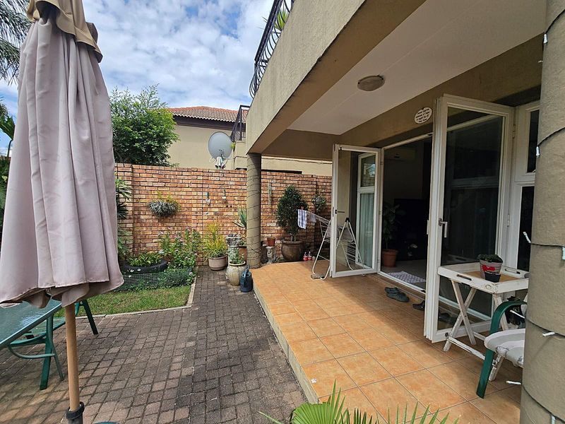 Stunning 2 Bedroom Townhouse For Sale in Bergtuin, Pretoria - Photo 6