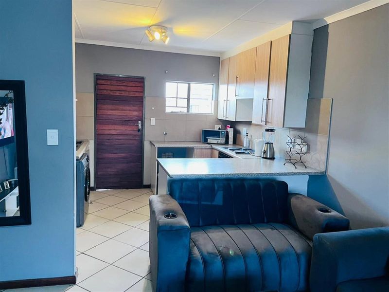 12 (2nd floor), Encore, 1 Morzart, Sagewood, Midrand, Gauteng - Photo 4