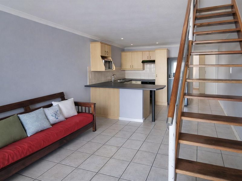 South shore apartments- Spacious 2 Bed 2 Bath with Loft and Garage is Your New Home - Photo 2