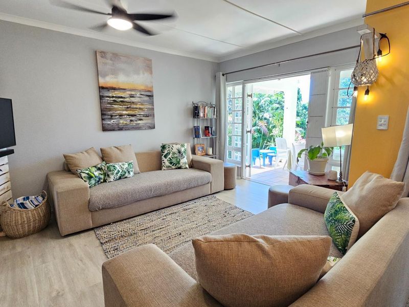 Stylish and Modern Three Bedroom Townhouse in a Pet Friendly Complex - Photo 6