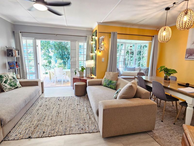 Stylish and Modern Three Bedroom Townhouse in a Pet Friendly Complex - Photo 3