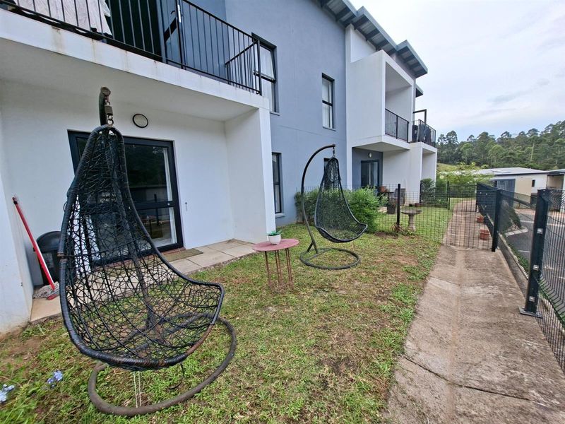 Fully Furnished Simplex Apartment To Rent in Waterfall, KwaZulu Natal - Photo 9
