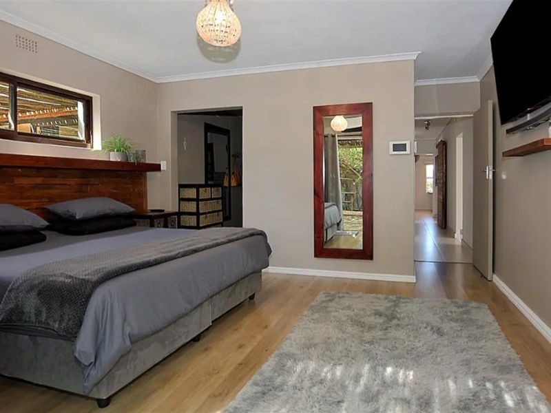 Premium Relocation Rental | Ideal for Professionals and Families | 3-6 Month Lease Opportunity - Photo 10