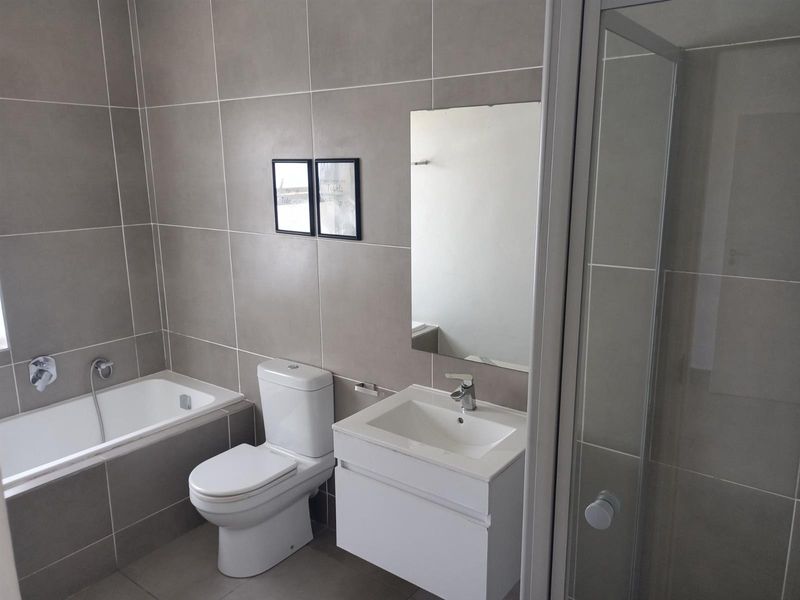 Apartment To Rent in Ballito Central, Ballito, KwaZulu Natal - Photo 10