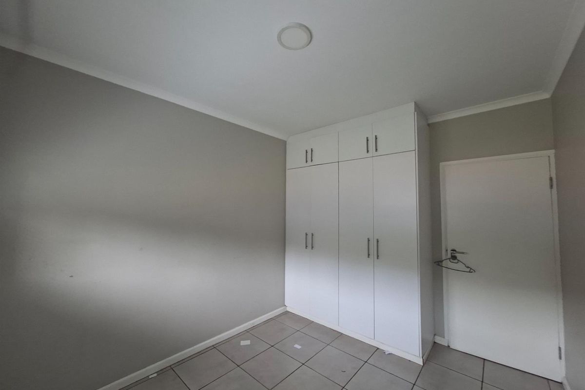 Secure and Luxury Apartment Rent in Waterfall, KwaZulu Natal - Photo 5