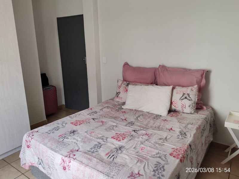 2-Bedroom Ground Floor Apartment for Sale in Noordwyk - Photo 10