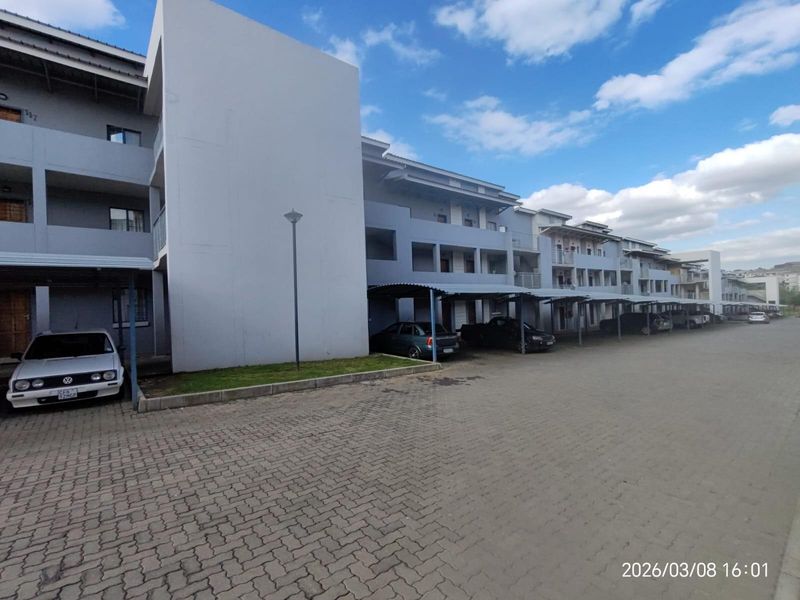 2-Bedroom Ground Floor Apartment for Sale in Noordwyk - Photo 1