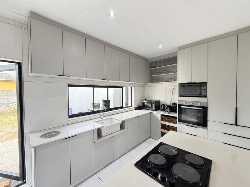 Modern 2 bedroom House to rent in Monte Vista - Photo 10