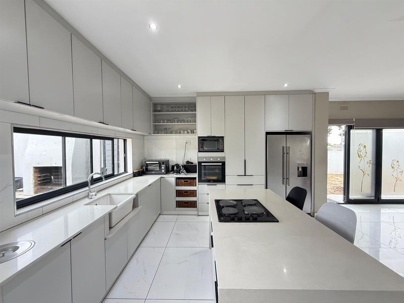 Modern 2 bedroom House to rent in Monte Vista - Photo 8