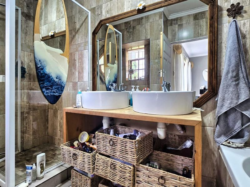 House For Sale in Dana Bay Mossel Bay Western Cape - Photo 5