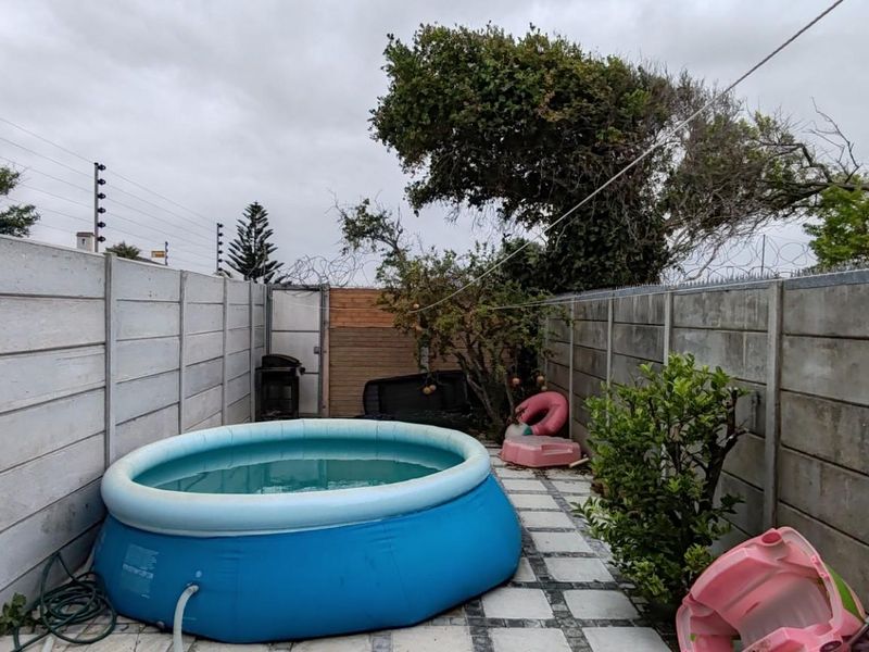 Investment-Ready Duplex in Windsor Place, Elfindale - Strong Yield and Lifestyle Appeal - Photo 2