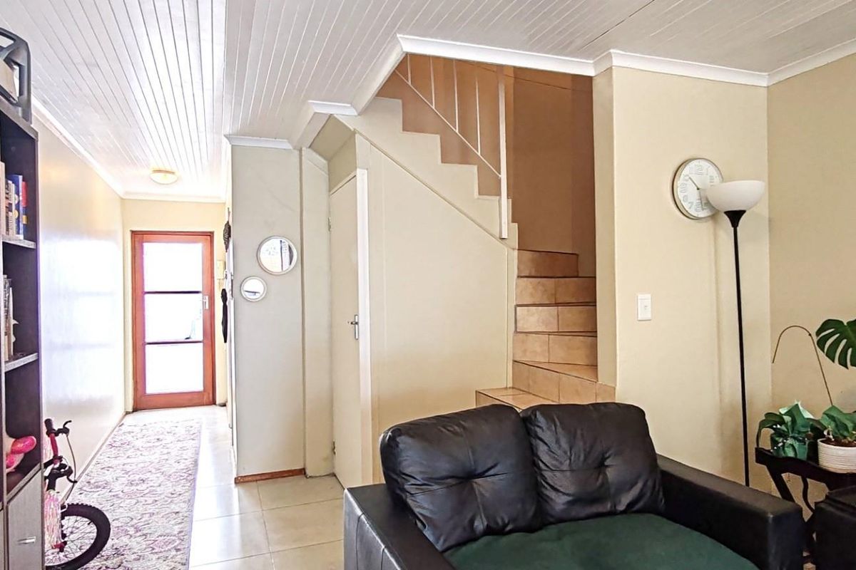 Investment-Ready Duplex in Windsor Place, Elfindale - Strong Yield and Lifestyle Appeal - Photo 4