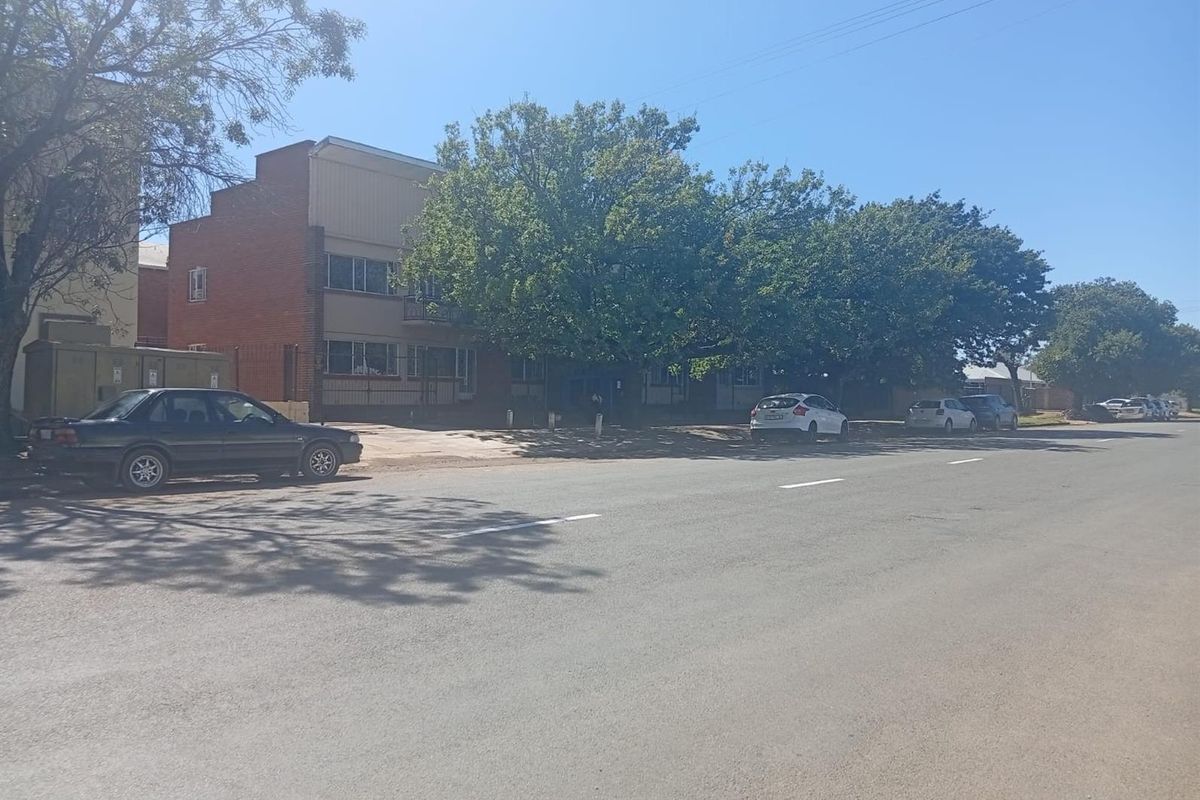 Turn-Key Student Accommodation Investment | 82 Beds | Near WSU | High Income - Photo 2