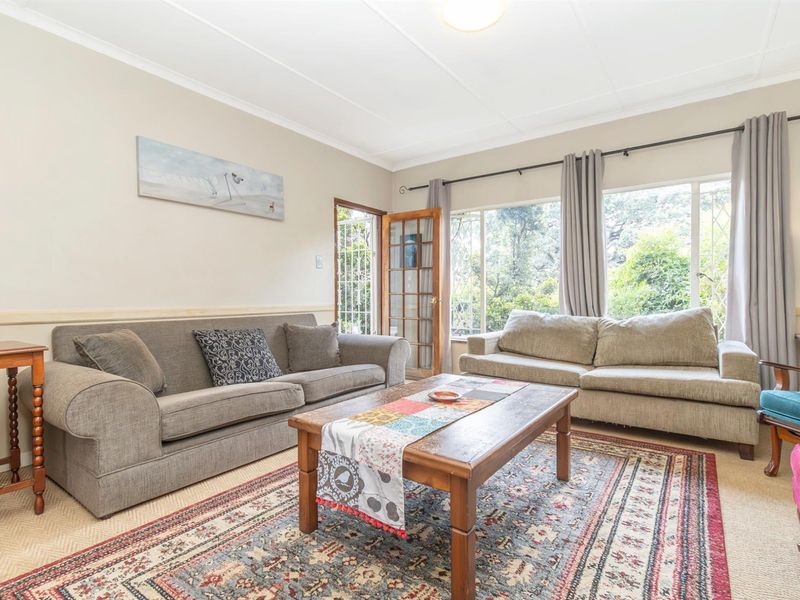 House For Sale in Greymont, Johannesburg - Photo 4