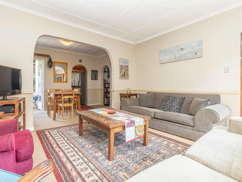 House For Sale in Greymont, Johannesburg - Photo 3