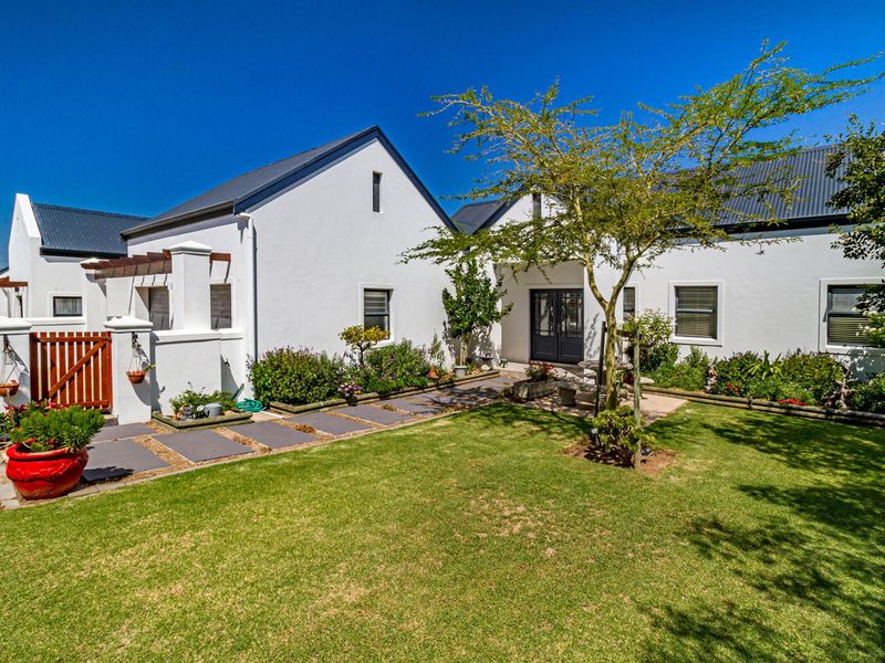 Elegant 3 bedroom home in the sought after - Croydon Olive Estate - Photo 5