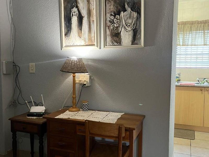 Spacious Family Living in Protea Heights Brackenfell - Photo 5