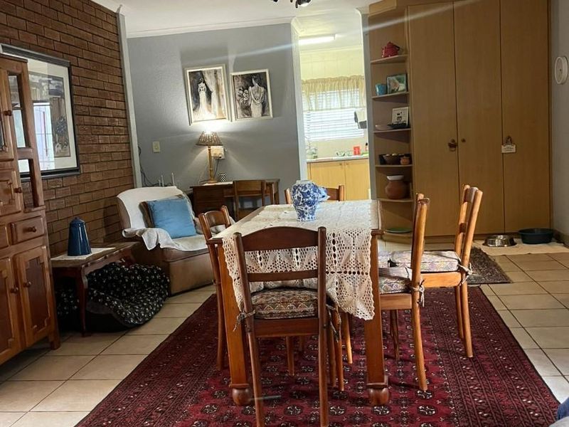 Spacious Family Living in Protea Heights Brackenfell - Photo 4